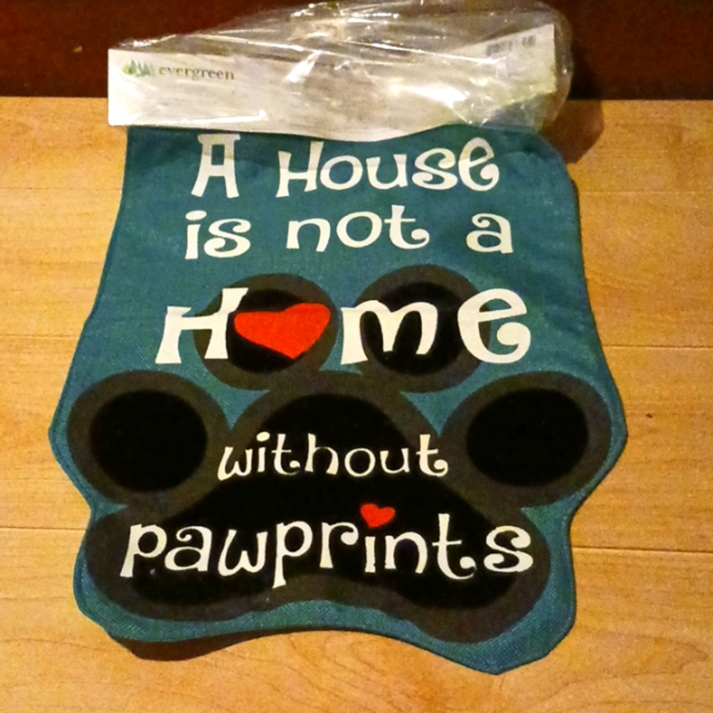 HOME DECOR, Garden FLAG, BY Evergreen